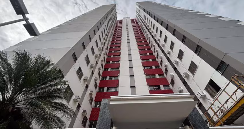 Apartamento andar alto, todo planejado e com mobilia