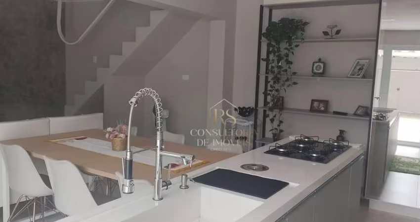 Casa com 3 dormitórios à venda por R$ 850.000 - Jardim Vitória - Suzano/SP