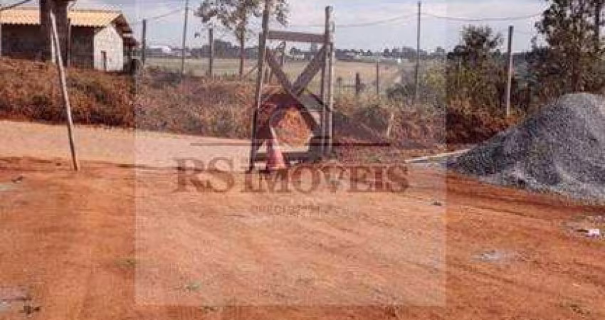 Terreno à venda, 1013 m² por R$ 180.200,00 - Vila Verde - Ibiúna/SP