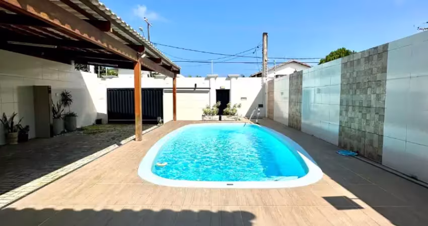 Casa com 4 quartos para alugar no Buraquinho, Lauro de Freitas 