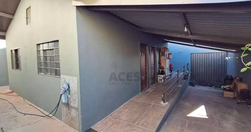 Casa com 2 dormitórios à venda, 70 m² por r$ 260.000,00 - vila são lúcio - botucatu/sp