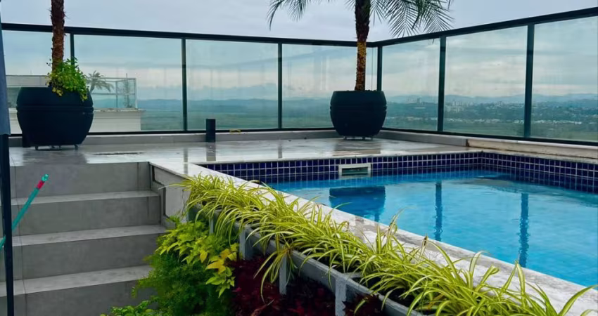 COBERTURA TRIPLEX EM OTIMA LOCALIZAÇÃO. EXCELENTE OPORTUNIDADE!