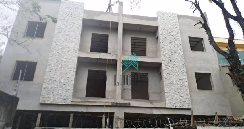 Cobertura com ótima disposição de 114m², 2 dormitórios sendo 1 suíte, à venda por R$ 465.000 - Jardim Utinga, Santo André/SP