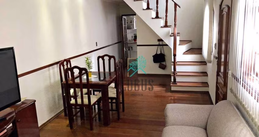 Sobrado IMPECÁVEL com 205m² composto por 4 dormitórios sendo 1 suíte, à venda por R$ 765.000 - Santa Maria, Santo André/SP