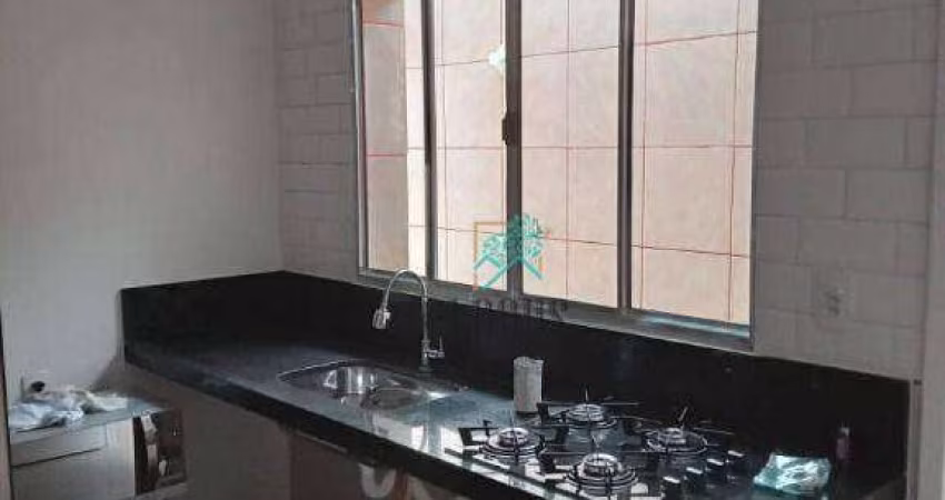 Casa com 2 dormitórios à venda, 93 m² por R$ 426.000,00 - Jardim Santo André - Santo André/SP