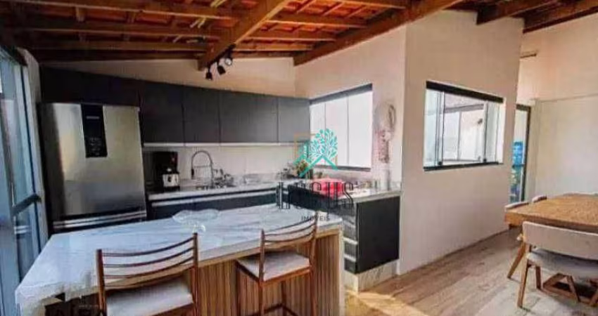 Cobertura IMPECÁVEL com 80m² sendo (40m²+ 40m²), à venda por R$ 420.000 - Vila Luzita, Santo André/SP