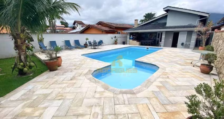 Linda casa em condomínio fechado - Morada da Praia - Frente a praia de Bertioga - Analisa permuta em Santos