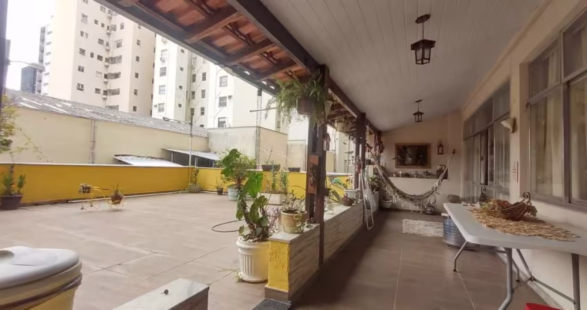 Apartamento Garden à venda, 270 m² por R$ 520.000,00 - Centro