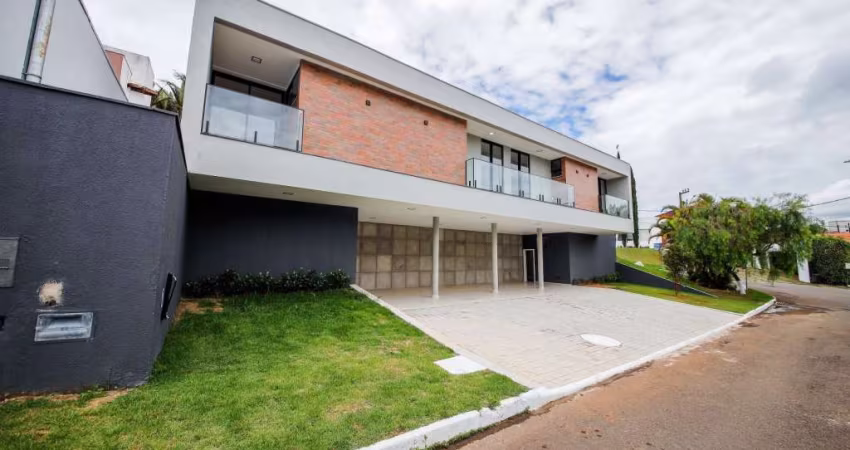 Casa com 4 dormitórios à venda, 450 m² por R$ 2.790.000,00 - Spina Ville - Juiz de Fora/MG
