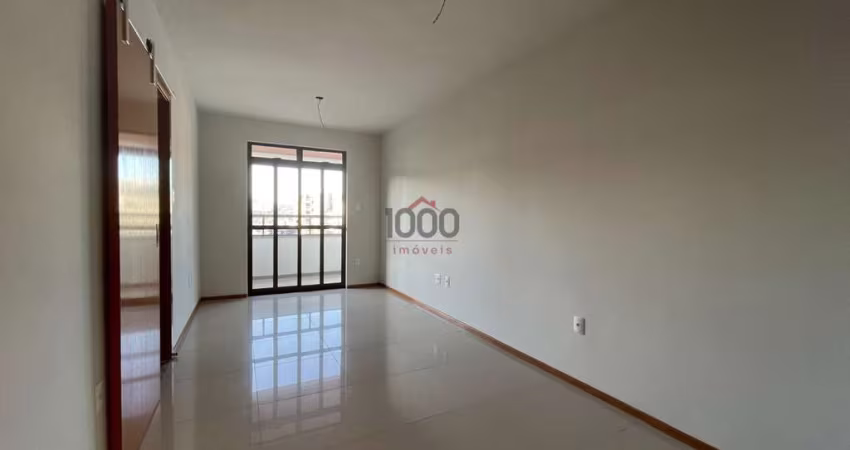 Santa Helena, elevador, sala com varanda, 2 quartos, 1 suíte, vaga numerada.
