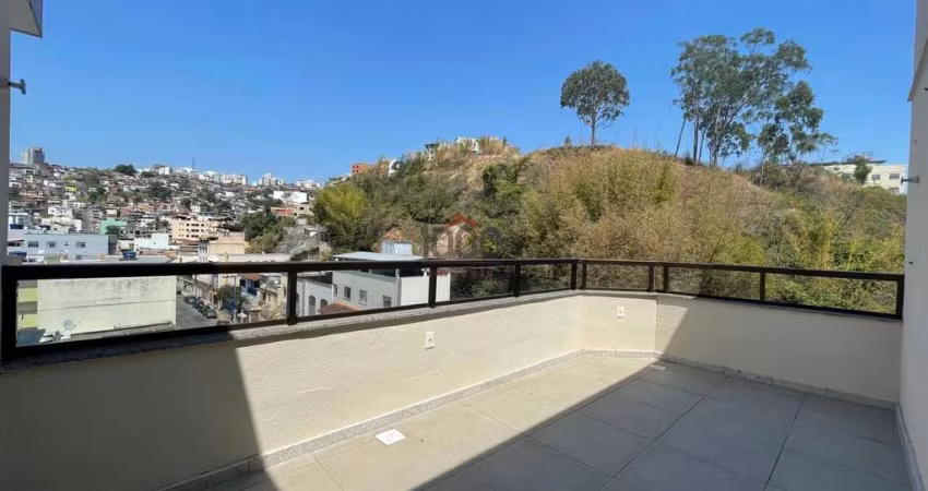 São Mateus, Cobertura 4 Suítes, elevador, sala com varanda, 2 vagas paralelas e excelente acabamento.