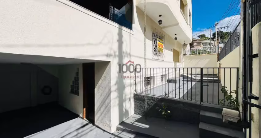 Casa com 2 quartos à venda na Rua Professor Gerardo Marini, Grajaú, Juiz de Fora