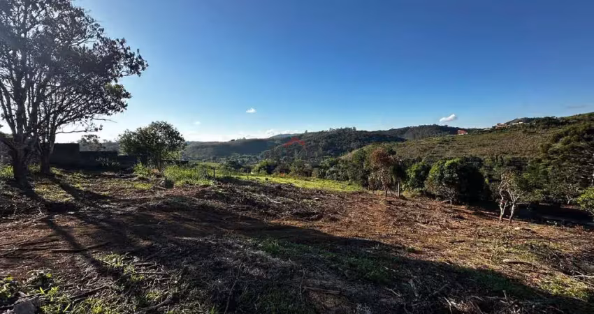 Terreno à venda na Rua Detetive Afonso Celso, Recanto dos Lagos, Juiz de Fora