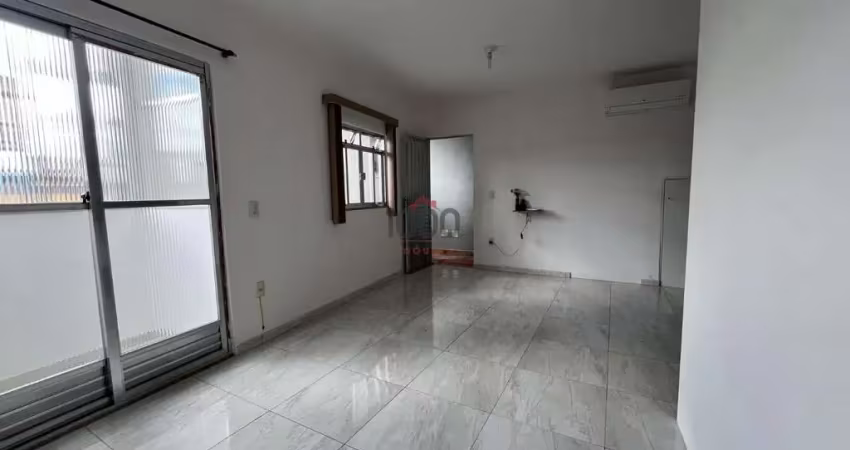 Casa com 3 quartos à venda na Rua Viçosa, Democrata, Juiz de Fora