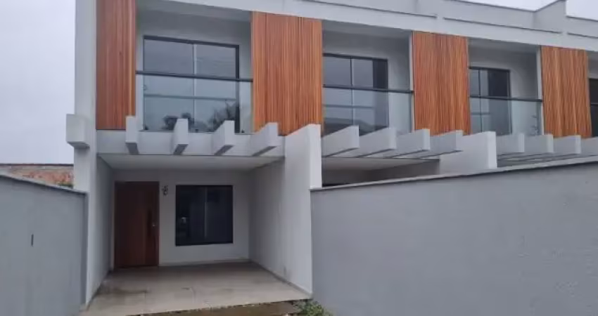 Casa com 3 quartos à venda na Rua Japão, 50, Boa Vista, Joinville