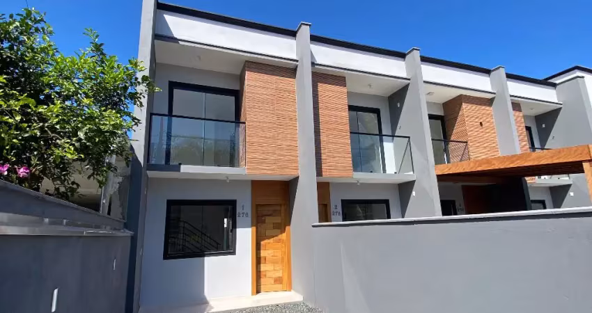 Linda casa sobrado geminado - joinville - sc - jardim paraíso