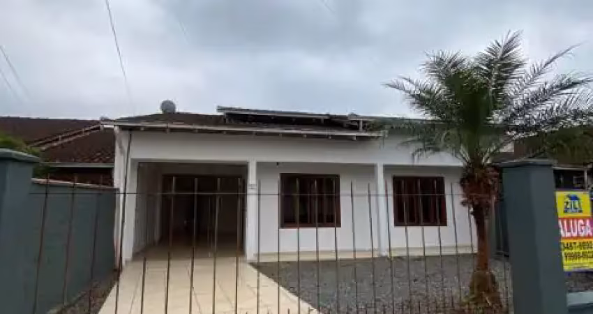 Casa com 2 quartos à venda na Rua Tabatinga, 2234, Iririú, Joinville