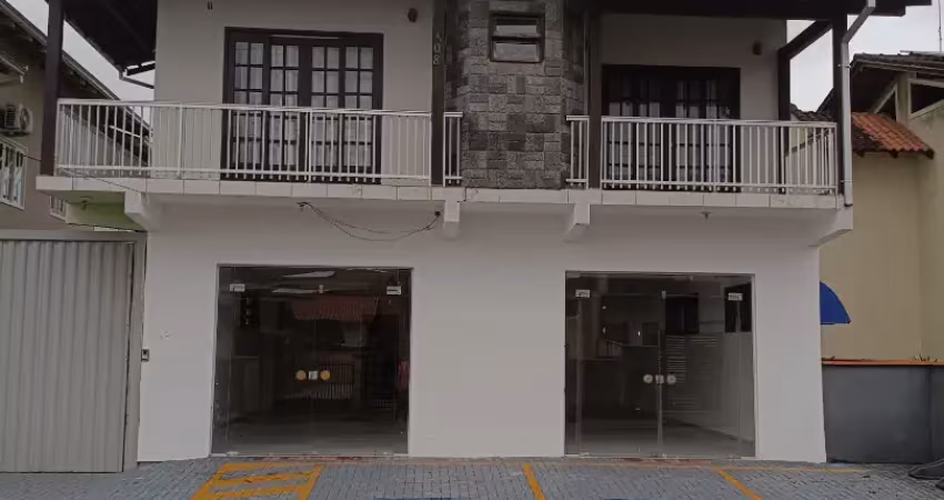 Excelente oportunidade de locação de uma sala comercial com 100m², localizada em um dos maiores bairros da cidade.