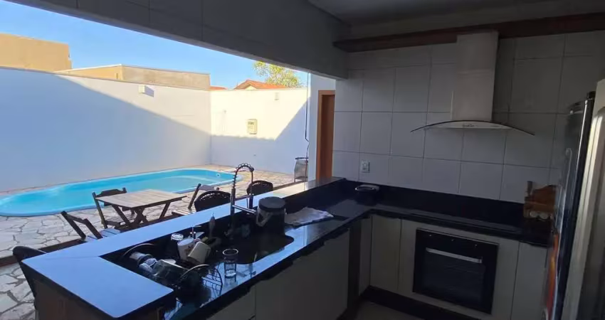 Casa em condomínio fechado com 2 quartos à venda na Rua Espanha, s/n, 64, Jardim Marajoara, Várzea Grande