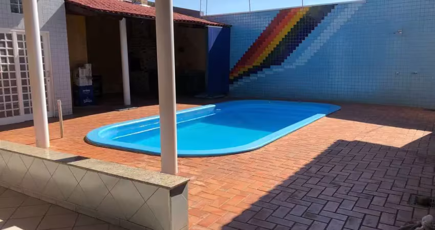 Casa à venda 4 quartos, 1 suite, 2 vagas, 362m², jardim califórnia, cuiabá - mt