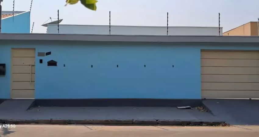 Casa com 3 quartos à venda na Rua Dom João VI, 1, Centro Sul, Várzea Grande