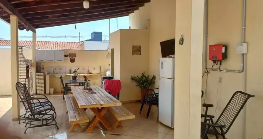 Casa com 3 quartos à venda na Rua Onze, 4, Morada do Ouro, Cuiabá