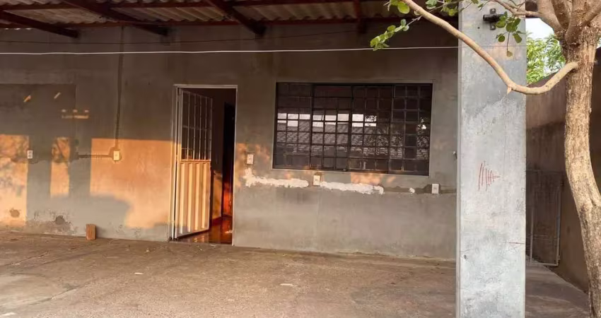 Casa com 3 quartos à venda na Rua Diamantino, 481, Jardim Renascer, Cuiabá