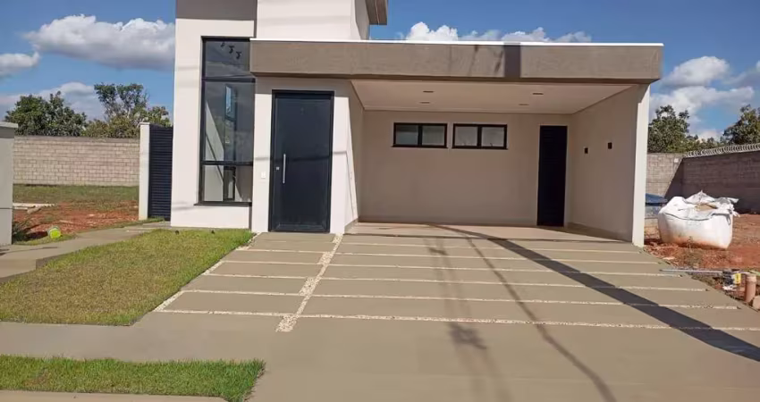 Casa à venda em condomínio verana, petrópolis, várzea grande, mt