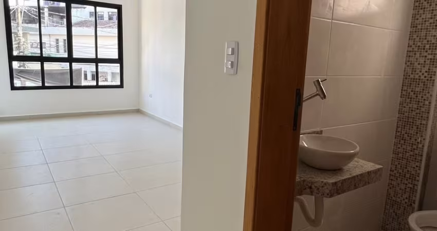 More  em casa duplex, 3 dormitórios, em bairro tranquilo