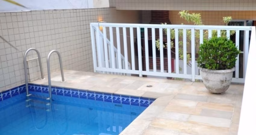 Lindo sobrado duplex no bairro Embaré Santos