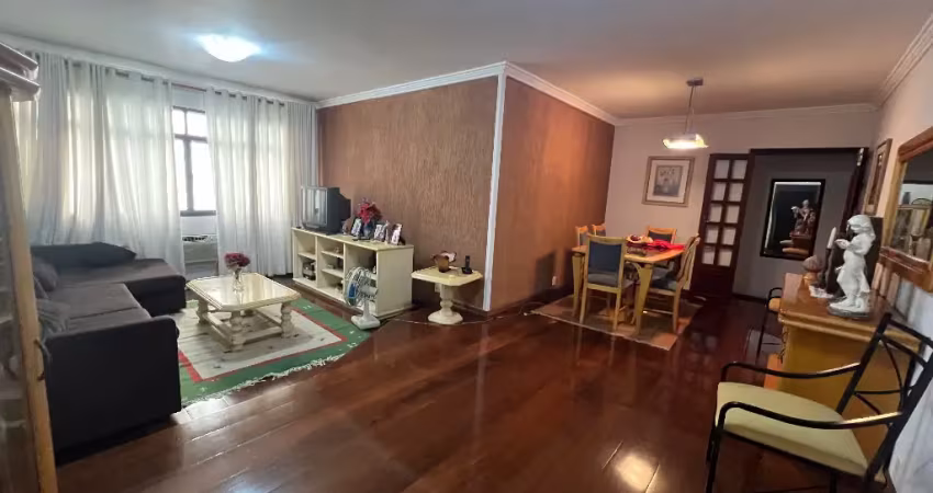 Apartamento 3 dormitórios na ponta da praia – todo mobiliado e excelente localização!