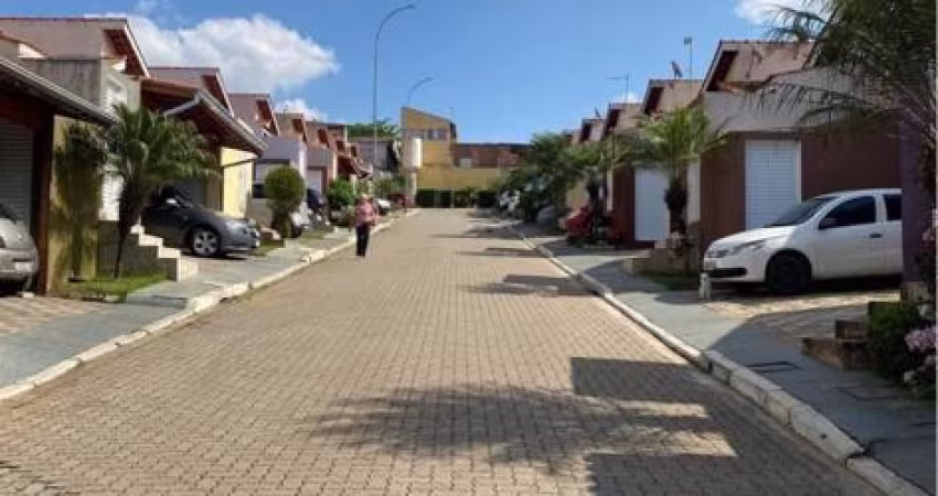 Casa em condomínio fechado