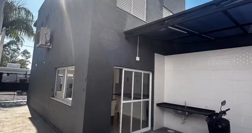 Casa com 3 quartos para alugar na Avenida das Palmeiras, Portais (Polvilho), Cajamar