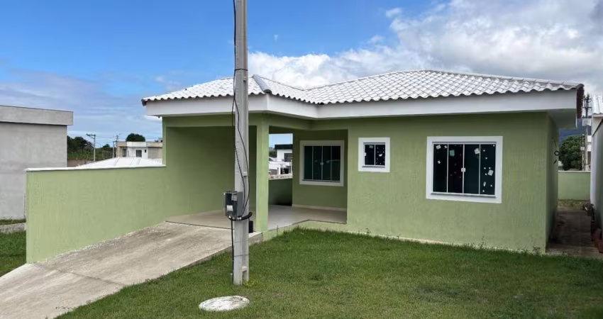 Casa em Condomínio, 79 m² por R$ 390.000 - Ubatiba - Maricá/RJ