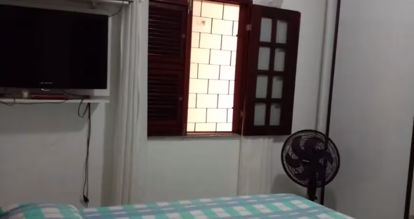 Casa com 4 quartos à venda na Rua 13C, 100, Industrial, Maracanaú