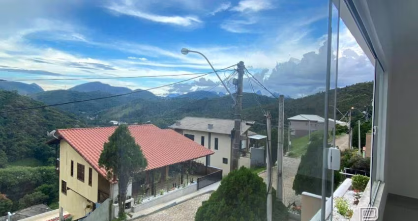 Casa à venda, 216 m² por R$ 800.000,00 - Albuquerque - Teresópolis/RJ