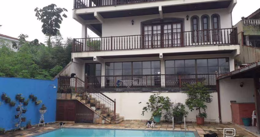 Casa à venda, 367 m² por R$ 950.000,00 - Fazendinha - Teresópolis/RJ