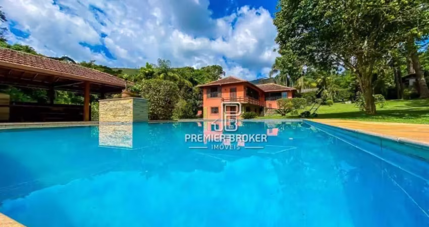 Casa com 6 dormitórios à venda, 227 m² por R$ 1.550.000,00 - Posse - Teresópolis/RJ