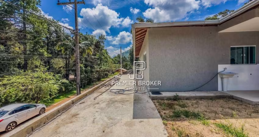 Casa à venda, 117 m² por R$ 580.000,00 - Albuquerque - Teresópolis/RJ