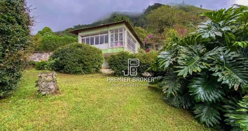 Casa à venda, 200 m² por R$ 850.000,00 - Cascata dos Amores - Teresópolis/RJ