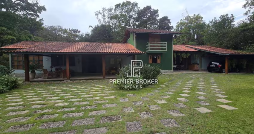 Casa à venda, 226 m² por R$ 1.250.000,00 - Bom Retiro - Teresópolis/RJ