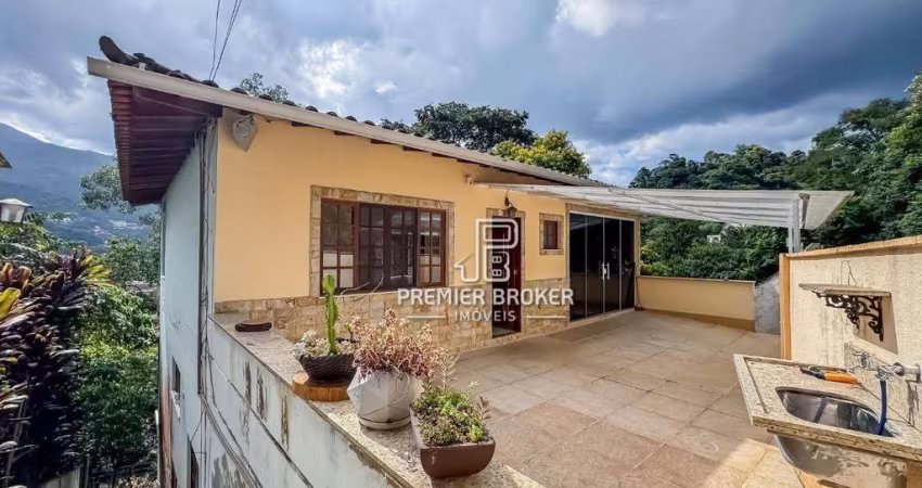 Casa com 4 dormitórios à venda, 204 m² por R$ 800.000,00 - Alto - Teresópolis/RJ