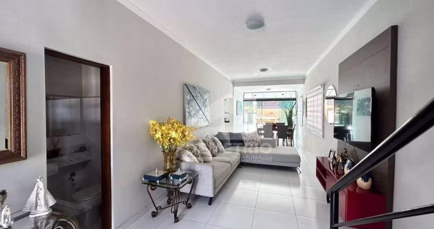 Casa com 3 dormitórios, 300 m² - Condomínio Marajoara - Taubaté/SP