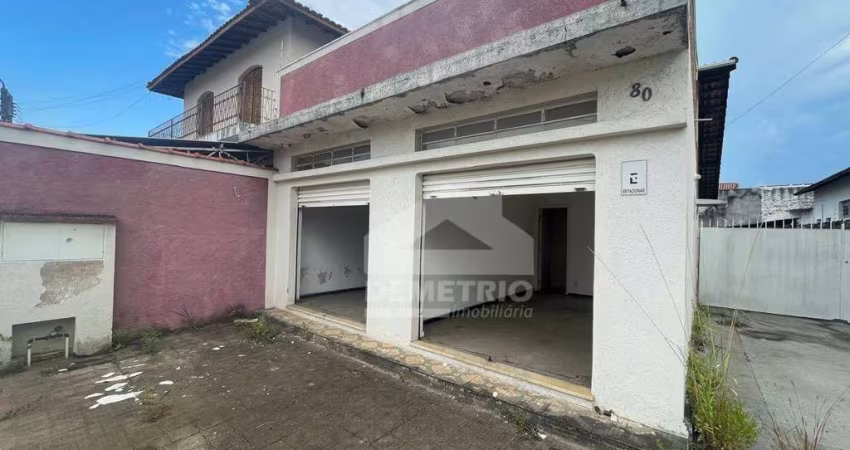 Casa e Ponto à Venda no Centro de Tremembé