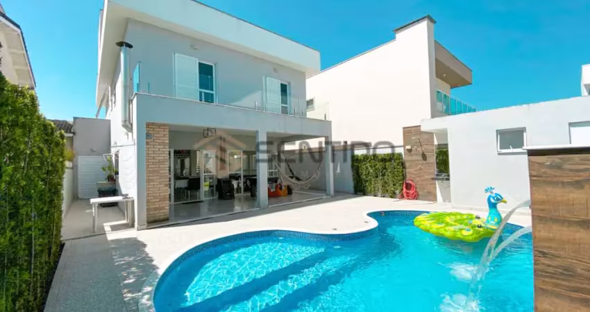 Sobrado semimobiliado com 3 suítes no residencial belize - itanhaém sp - litoral sul