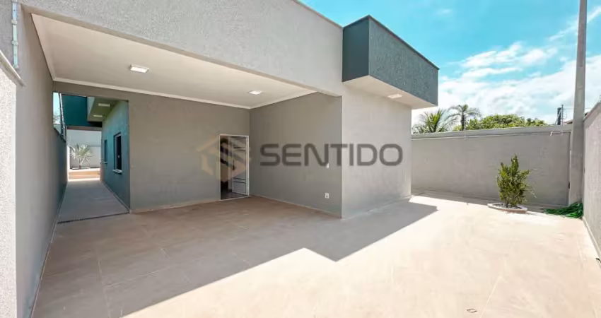 Casa térrea recém construída com 3 dormitórios, gourmet e poucos metros do mar - itanhaém sp | litoral sul