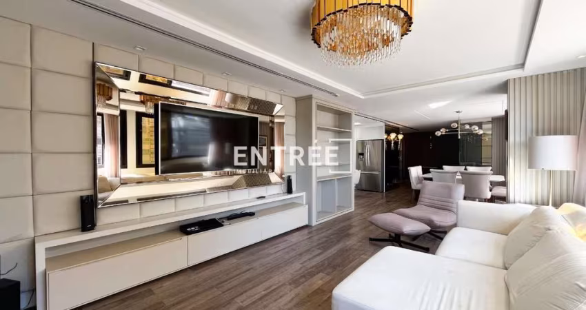 Apartamento 3 Quartos (sendo 2 Suítes) e 2 Vagas - Centro