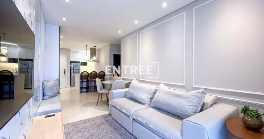 Apartamento mobiliado 2 quartos (sendo 1 suíte) e 1 vaga - centro