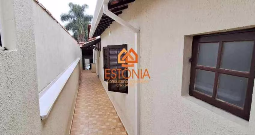 Casa para Venda em Mogi das Cruzes, VILA SUISSA, 3 dormitórios, 1 suíte, 2 banheiros, 2 vagas