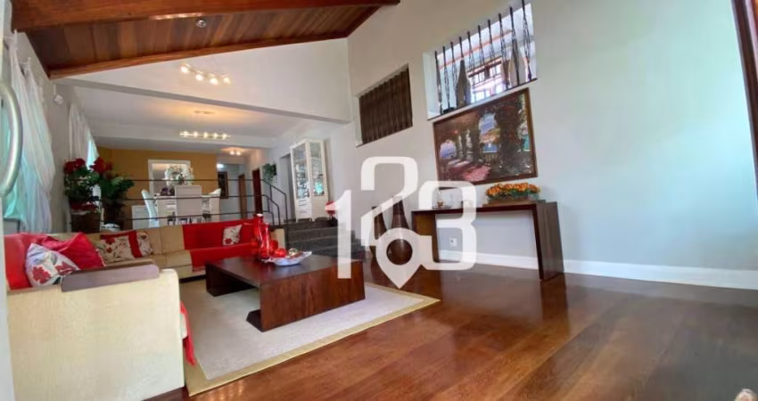 Casa com 4 dormitórios à venda, 520 m² por R$ 2.990.000,00 - Residencial Santa Helena - Bragança Paulista/SP